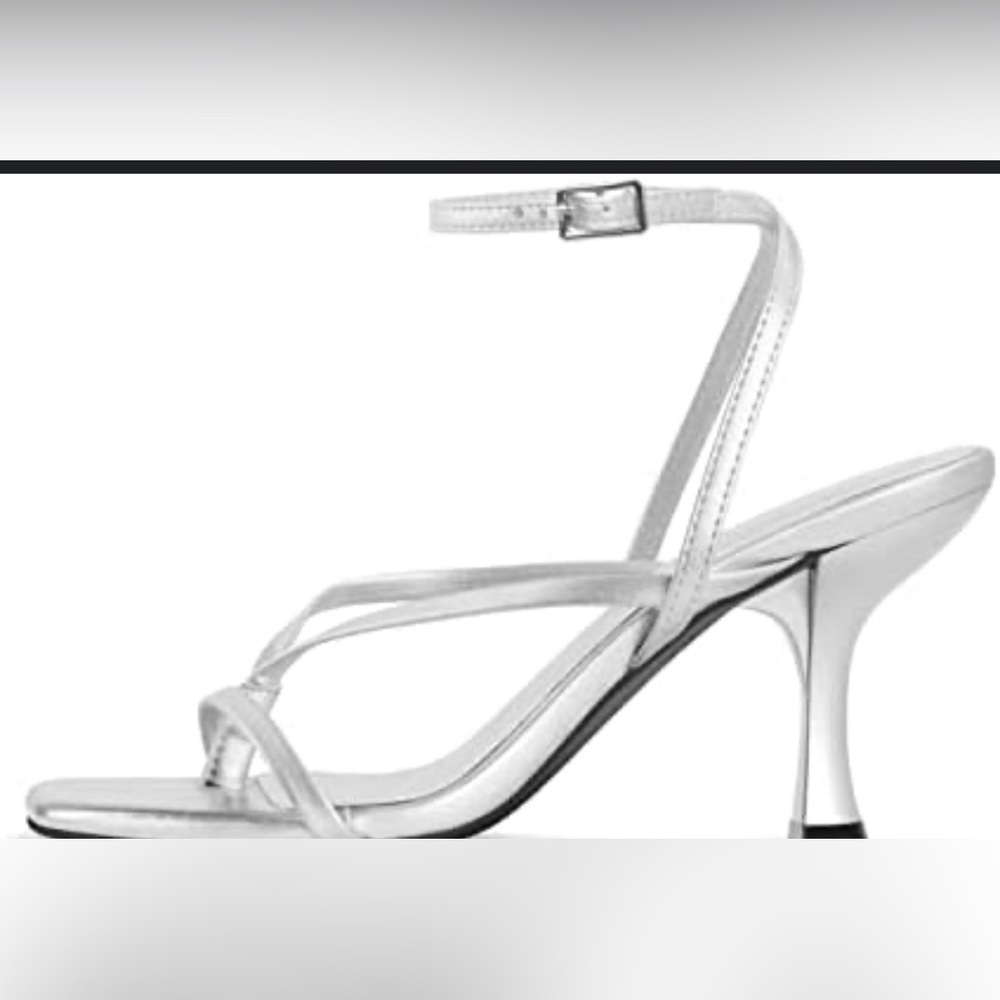Grey thong style ankle strap kitten heels - Picture 2 of 7